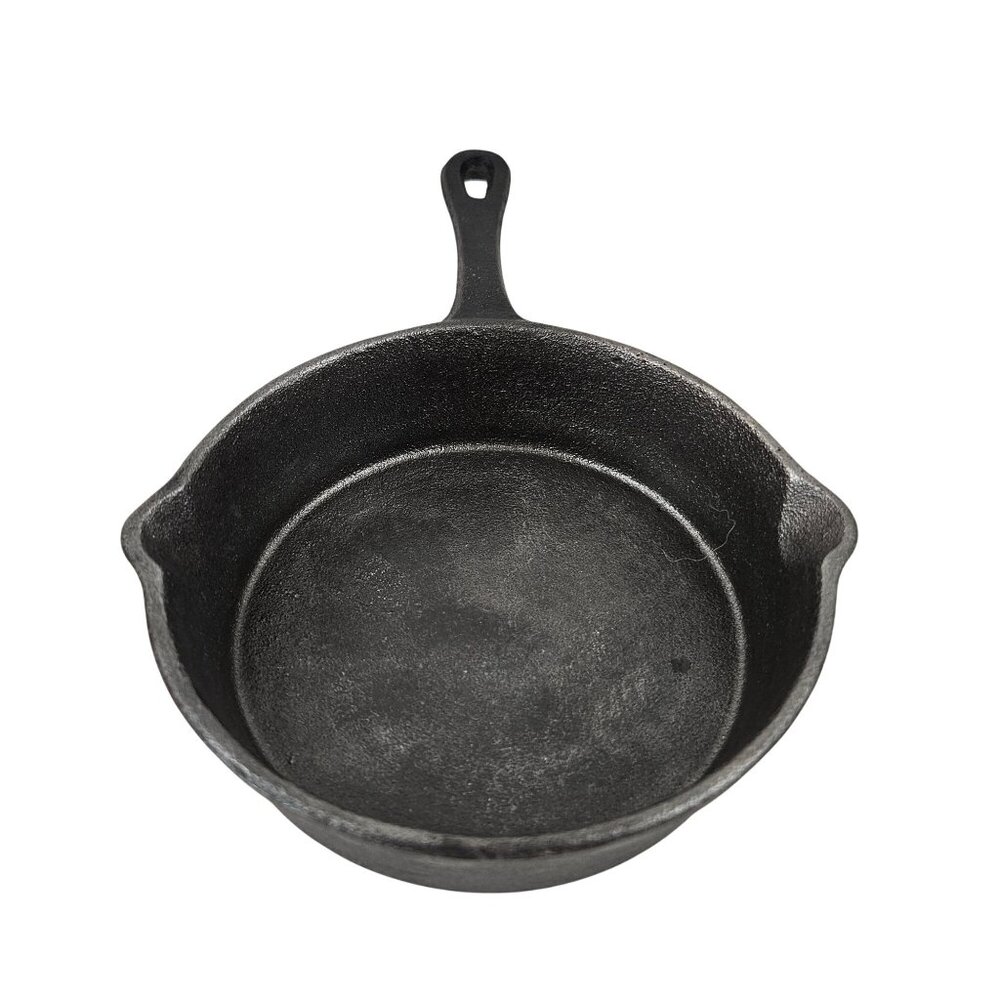 Cast Iron Skillet Double Pour Spout Made In China 6 in Diameter Handle Loop - Picture 2 of 10